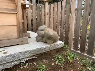六手八幡神社の狛犬