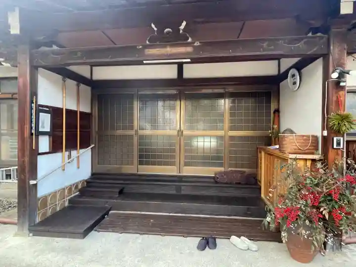 清久寺の{uncategorized: "未分類", other: "その他", undefined: "問題あり", building: "その他建物", grave: "お墓", sacred_gate: "鳥居", guardian: "狛犬", statue: "像", buddha: "仏像", history: "歴史", nature: "自然", garden: "庭園", animal: "動物", pagoda: "塔", temizu: "手水舎", mountain_gate: "山門・神門", sanctuary: "本殿・本堂", subordinate: "末社・摂社", art: "芸術", scenery: "景色", jizo: "地蔵", ema: "絵馬", goshuin: "御朱印", omikuji: "おみくじ", items: "授与品その他", amulet: "お守り", goshuincho: "御朱印帳", eats: "食事", festival: "お祭り", votive_dance: "神楽", shichigosan: "七五三参", wedding: "結婚式", experience: "体験その他", initially: "初詣", around: "周辺", anti_infection: "感染症対策"}