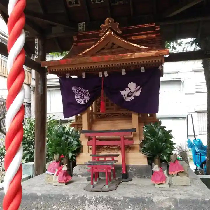 稲荷神社の本殿・本堂