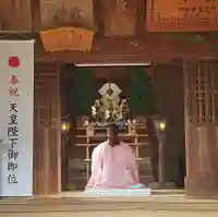 伏木香取神社の本殿・本堂