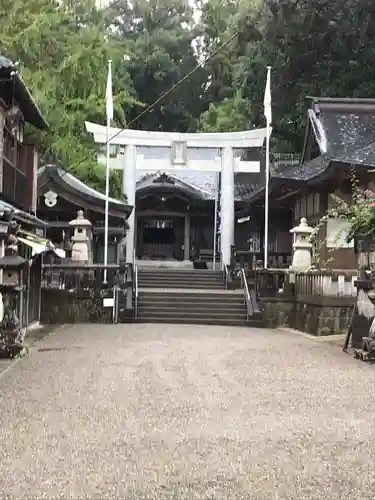 生目神社の鳥居