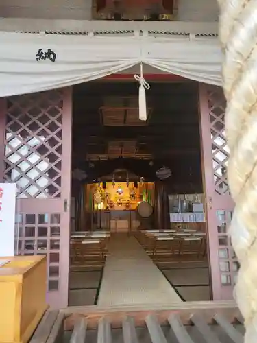 差出磯大嶽山神社 仕事と健康と厄よけの神さまの本殿・本堂