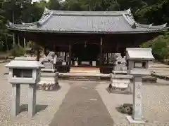 伊岐神社の本殿