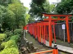 根津神社の鳥居