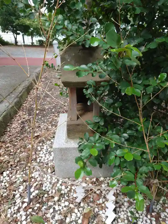 髙部屋神社の末社・摂社