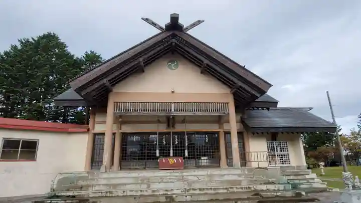 枝幸厳島神社の本殿・本堂