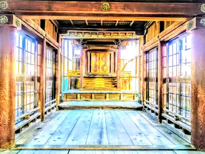 八幡社の本殿・本堂