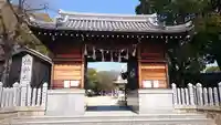 泊神社の山門・神門