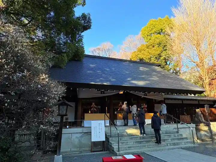 乃木神社の{uncategorized: "未分類", other: "その他", undefined: "問題あり", building: "その他建物", grave: "お墓", sacred_gate: "鳥居", guardian: "狛犬", statue: "像", buddha: "仏像", history: "歴史", nature: "自然", garden: "庭園", animal: "動物", pagoda: "塔", temizu: "手水舎", mountain_gate: "山門・神門", sanctuary: "本殿・本堂", subordinate: "末社・摂社", art: "芸術", scenery: "景色", jizo: "地蔵", ema: "絵馬", goshuin: "御朱印", omikuji: "おみくじ", items: "授与品その他", amulet: "お守り", goshuincho: "御朱印帳", eats: "食事", festival: "お祭り", votive_dance: "神楽", shichigosan: "七五三参", wedding: "結婚式", experience: "体験その他", initially: "初詣", around: "周辺", anti_infection: "感染症対策"}