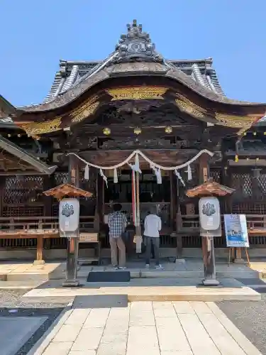 豊国神社の{uncategorized: "未分類", other: "その他", undefined: "問題あり", building: "その他建物", grave: "お墓", sacred_gate: "鳥居", guardian: "狛犬", statue: "像", buddha: "仏像", history: "歴史", nature: "自然", garden: "庭園", animal: "動物", pagoda: "塔", temizu: "手水舎", mountain_gate: "山門・神門", sanctuary: "本殿・本堂", subordinate: "末社・摂社", art: "芸術", scenery: "景色", jizo: "地蔵", ema: "絵馬", goshuin: "御朱印", omikuji: "おみくじ", items: "授与品その他", amulet: "お守り", goshuincho: "御朱印帳", eats: "食事", festival: "お祭り", votive_dance: "神楽", shichigosan: "七五三参", wedding: "結婚式", experience: "体験その他", initially: "初詣", around: "周辺", anti_infection: "感染症対策"}