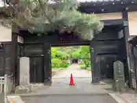 三寳寺の山門・神門