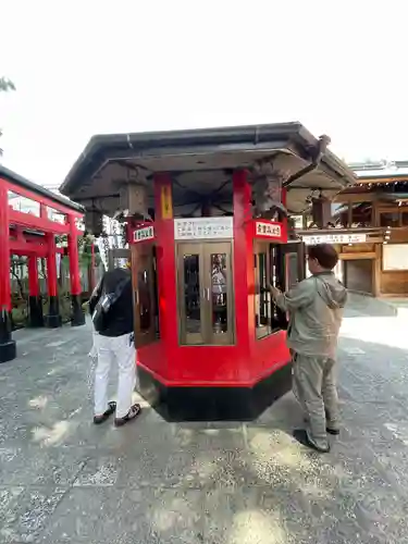 千代保稲荷神社の建物その他