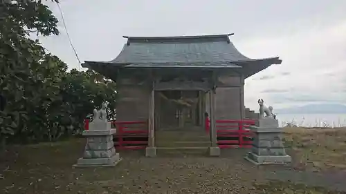 稲荷神社の本殿