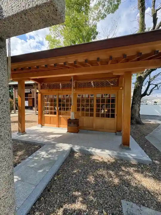 佐奈部神社の{uncategorized: "未分類", other: "その他", undefined: "問題あり", building: "その他建物", grave: "お墓", sacred_gate: "鳥居", guardian: "狛犬", statue: "像", buddha: "仏像", history: "歴史", nature: "自然", garden: "庭園", animal: "動物", pagoda: "塔", temizu: "手水舎", mountain_gate: "山門・神門", sanctuary: "本殿・本堂", subordinate: "末社・摂社", art: "芸術", scenery: "景色", jizo: "地蔵", ema: "絵馬", goshuin: "御朱印", omikuji: "おみくじ", items: "授与品その他", amulet: "お守り", goshuincho: "御朱印帳", eats: "食事", festival: "お祭り", votive_dance: "神楽", shichigosan: "七五三参", wedding: "結婚式", experience: "体験その他", initially: "初詣", around: "周辺", anti_infection: "感染症対策"}