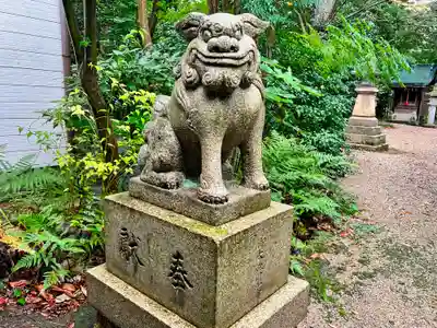 八幡神社の狛犬