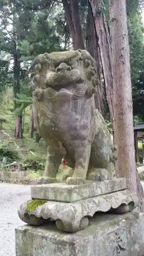 一宮浅間神社の狛犬