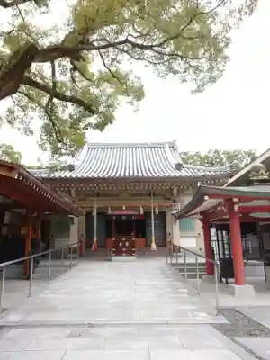 西宮成田山円満寺（圓満寺）の本殿・本堂