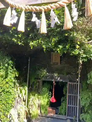 叶神社 (西叶神社)の末社・摂社