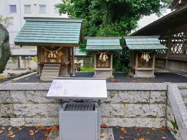 天神社(勝川町)の末社・摂社