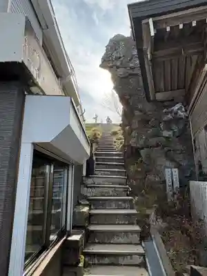 劔山本宮宝蔵石神社(徳島県)