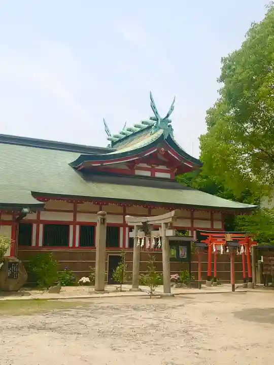 玉造稲荷神社の本殿・本堂