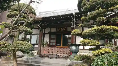 還国寺の本殿・本堂
