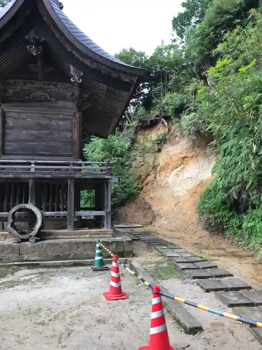 熊野神社の本殿・本堂