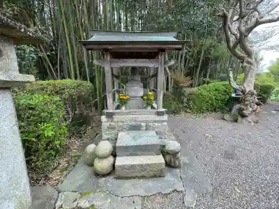 森尻準提堂の{uncategorized: "未分類", other: "その他", undefined: "問題あり", building: "その他建物", grave: "お墓", sacred_gate: "鳥居", guardian: "狛犬", statue: "像", buddha: "仏像", history: "歴史", nature: "自然", garden: "庭園", animal: "動物", pagoda: "塔", temizu: "手水舎", mountain_gate: "山門・神門", sanctuary: "本殿・本堂", subordinate: "末社・摂社", art: "芸術", scenery: "景色", jizo: "地蔵", ema: "絵馬", goshuin: "御朱印", omikuji: "おみくじ", items: "授与品その他", amulet: "お守り", goshuincho: "御朱印帳", eats: "食事", festival: "お祭り", votive_dance: "神楽", shichigosan: "七五三参", wedding: "結婚式", experience: "体験その他", initially: "初詣", around: "周辺", anti_infection: "感染症対策"}