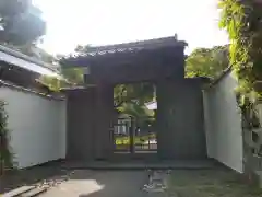 長壽寺（長寿寺）の山門