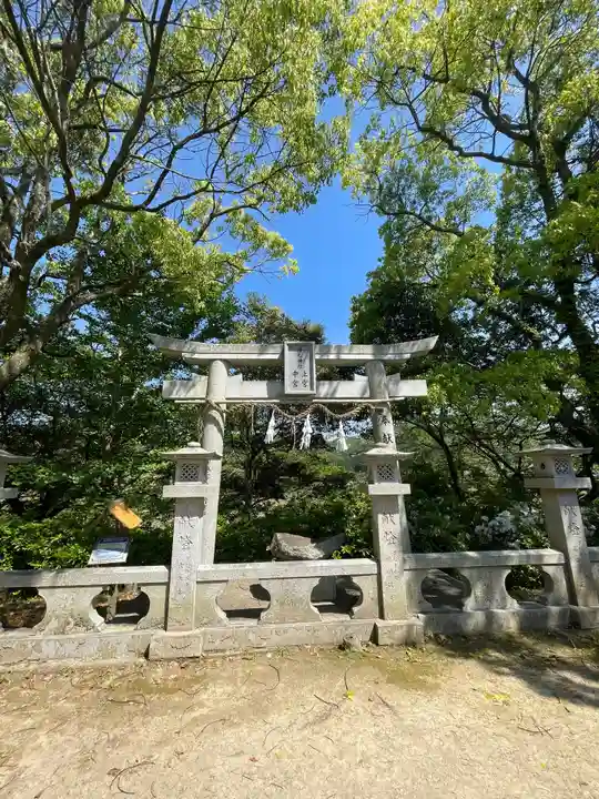 降松神社の鳥居