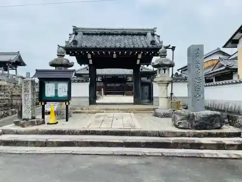 極楽寺の{uncategorized: "未分類", other: "その他", undefined: "問題あり", building: "その他建物", grave: "お墓", sacred_gate: "鳥居", guardian: "狛犬", statue: "像", buddha: "仏像", history: "歴史", nature: "自然", garden: "庭園", animal: "動物", pagoda: "塔", temizu: "手水舎", mountain_gate: "山門・神門", sanctuary: "本殿・本堂", subordinate: "末社・摂社", art: "芸術", scenery: "景色", jizo: "地蔵", ema: "絵馬", goshuin: "御朱印", omikuji: "おみくじ", items: "授与品その他", amulet: "お守り", goshuincho: "御朱印帳", eats: "食事", festival: "お祭り", votive_dance: "神楽", shichigosan: "七五三参", wedding: "結婚式", experience: "体験その他", initially: "初詣", around: "周辺", anti_infection: "感染症対策"}