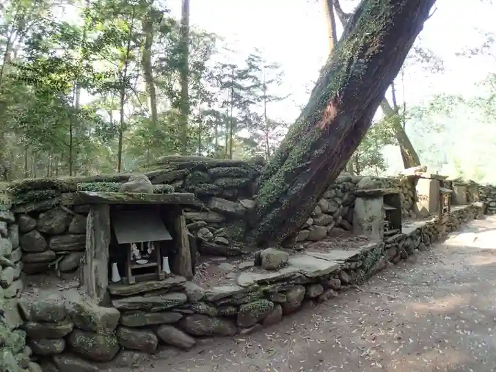 神明神社の本殿・本堂