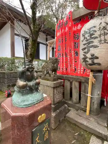 八坂神社(祇園さん)の像