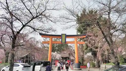 平野神社の鳥居