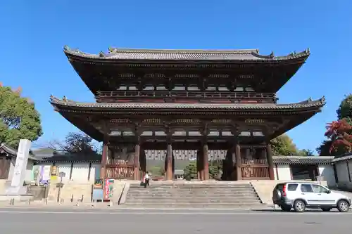 仁和寺の山門