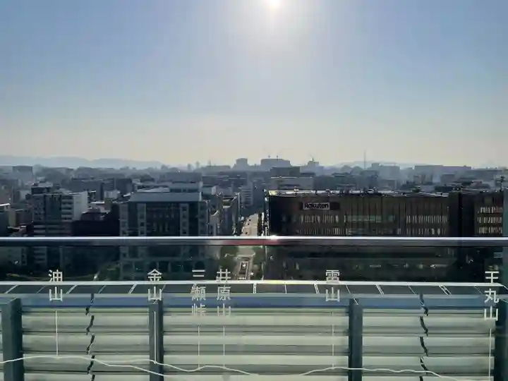 鉄道神社の周辺