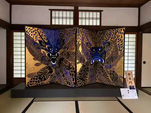 西来院の{uncategorized: "未分類", other: "その他", undefined: "問題あり", building: "その他建物", grave: "お墓", sacred_gate: "鳥居", guardian: "狛犬", statue: "像", buddha: "仏像", history: "歴史", nature: "自然", garden: "庭園", animal: "動物", pagoda: "塔", temizu: "手水舎", mountain_gate: "山門・神門", sanctuary: "本殿・本堂", subordinate: "末社・摂社", art: "芸術", scenery: "景色", jizo: "地蔵", ema: "絵馬", goshuin: "御朱印", omikuji: "おみくじ", items: "授与品その他", amulet: "お守り", goshuincho: "御朱印帳", eats: "食事", festival: "お祭り", votive_dance: "神楽", shichigosan: "七五三参", wedding: "結婚式", experience: "体験その他", initially: "初詣", around: "周辺", anti_infection: "感染症対策"}