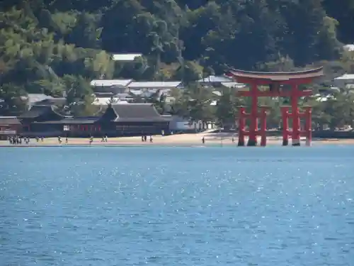 厳島神社(広島県)