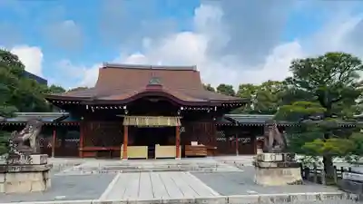 城南宮の本殿・本堂