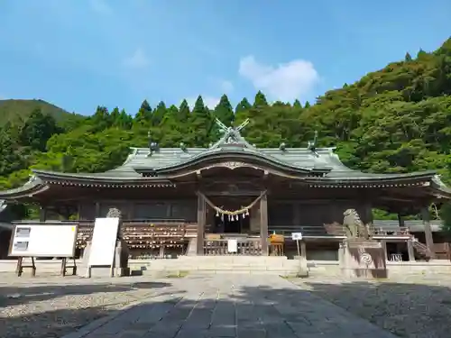 函館八幡宮の本殿