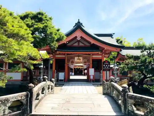 風浪宮の山門