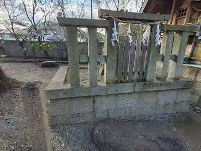 呉服神社の末社・摂社