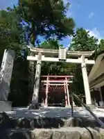 胡桃下稲荷神社の鳥居