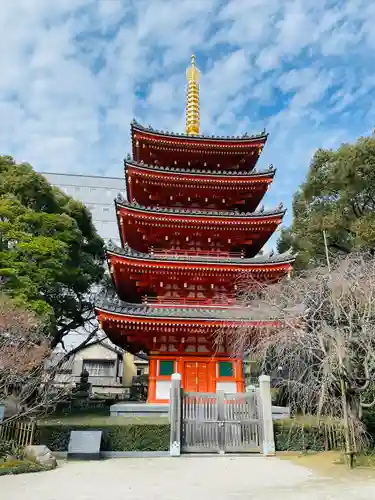 東長寺の塔