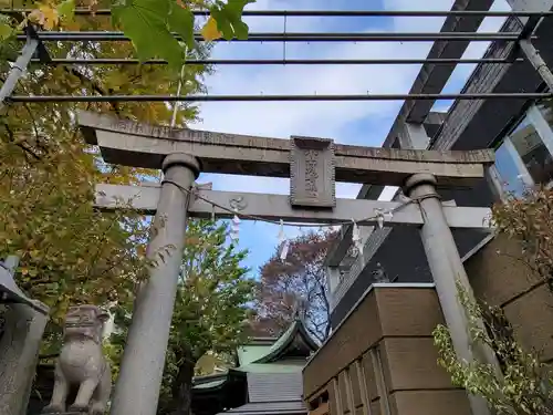 小野照崎神社の鳥居