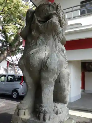 津田八幡神社の狛犬