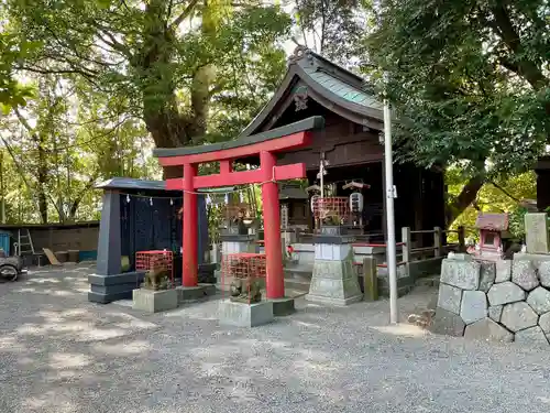 大稲荷神社の末社