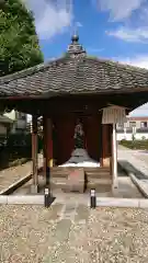 西新井大師総持寺の地蔵