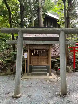 白笹稲荷神社の末社・摂社