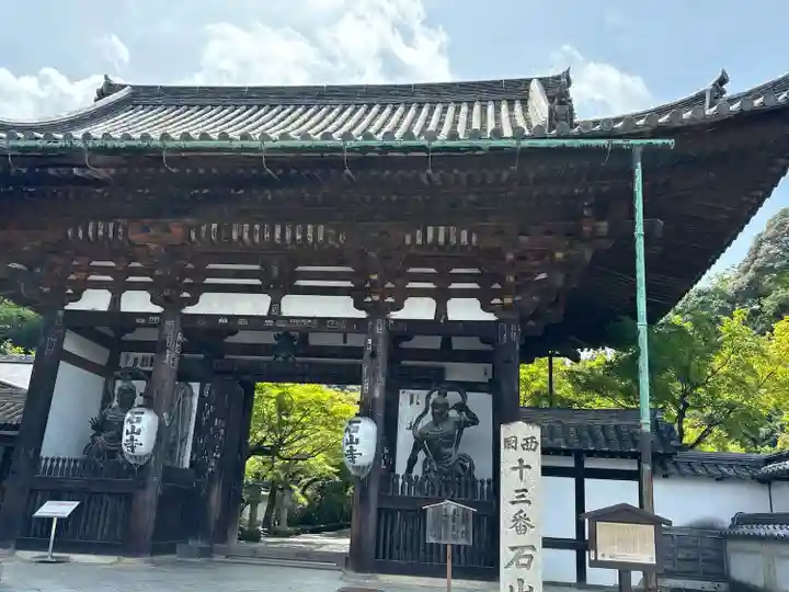 石山寺(滋賀県)